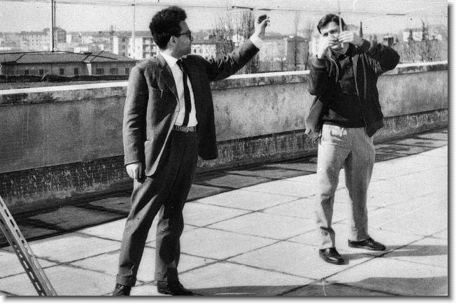 Clicca per scorrere le foto originali ingrandite