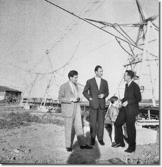 Clicca per scorrere le foto originali ingrandite