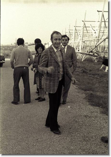Clicca per scorrere le foto originali ingrandite
