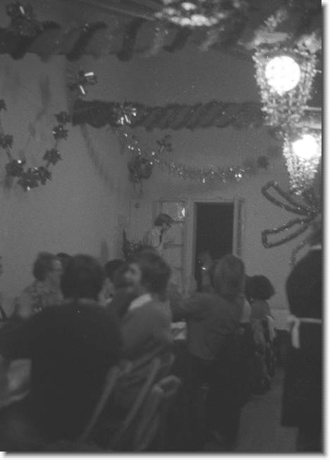 Clicca per scorrere le foto originali ingrandite
