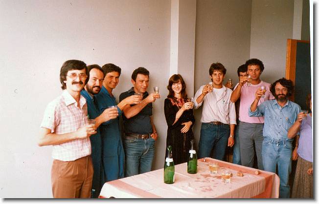 Clicca per scorrere le foto originali ingrandite